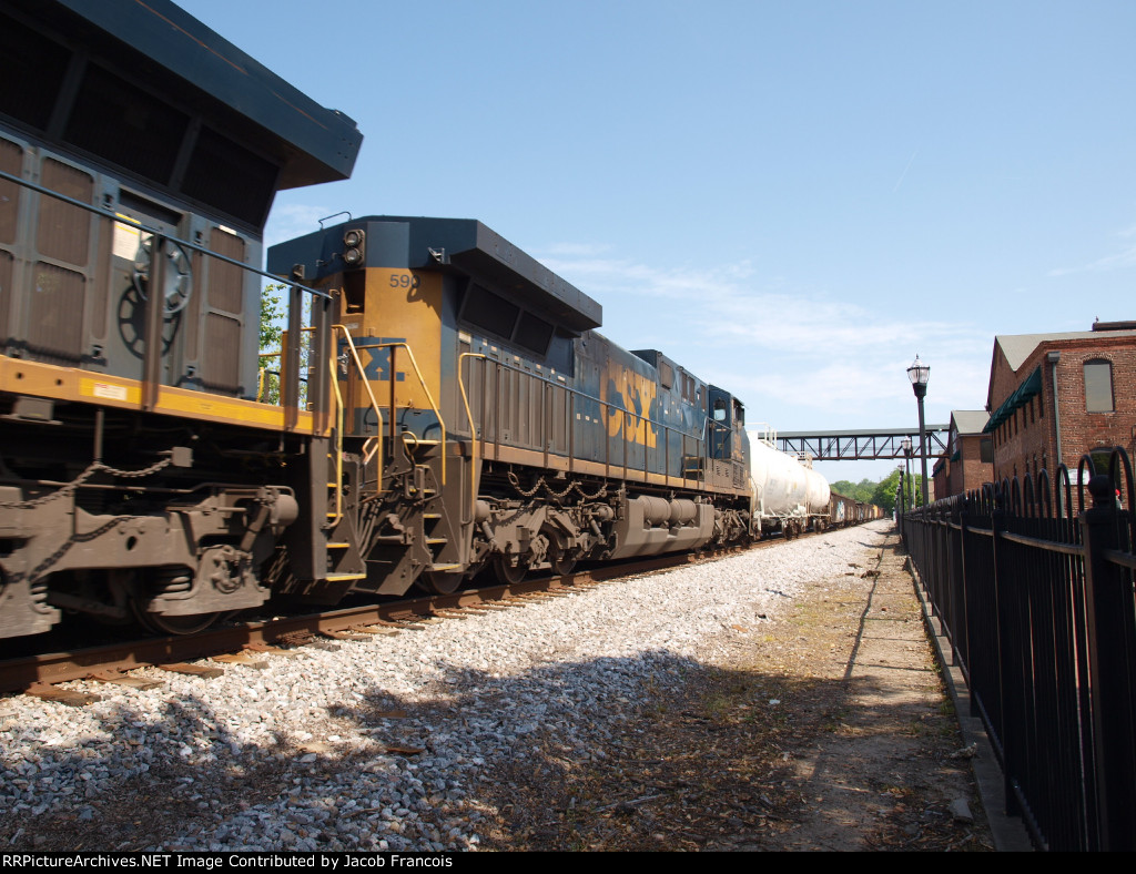 CSX 590